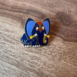 Vintage Jewelry Signed Aviva Adorable Cloisonné Enamel Elephant Pin Brooch